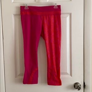 Lululemon Inspire Crop II Seawheeze 8 Pink Orange
